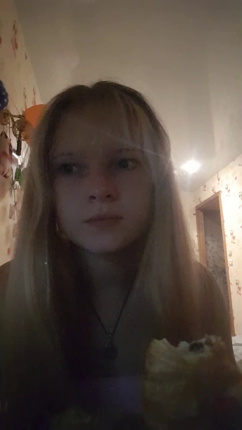 Kiara mia American porn actress