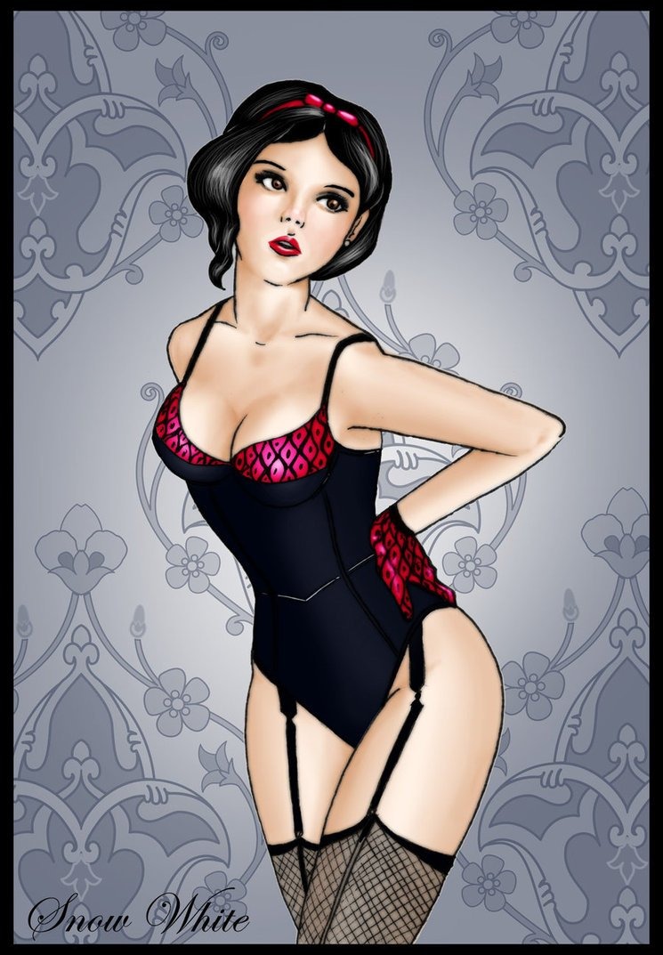 Disney princesses in underwear