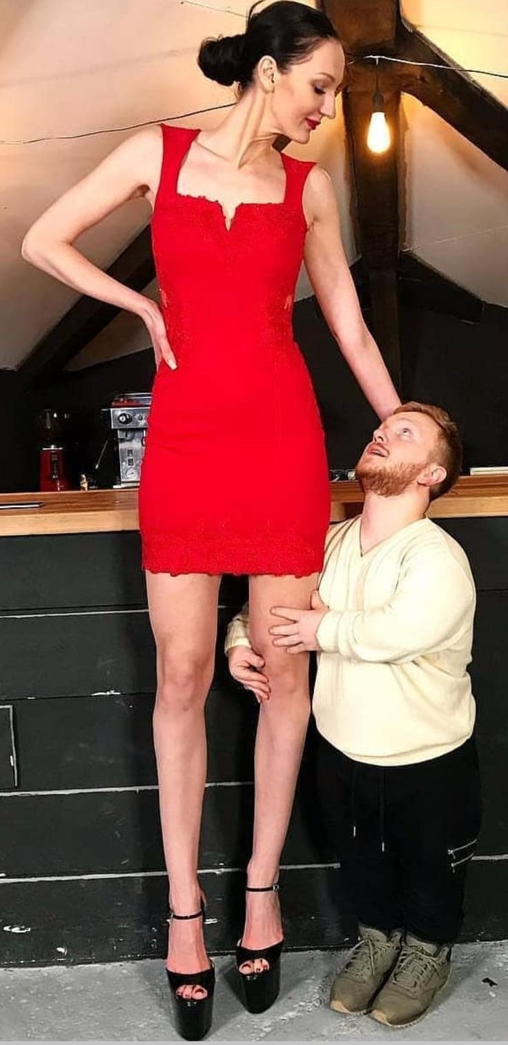 High girls Lapsitting