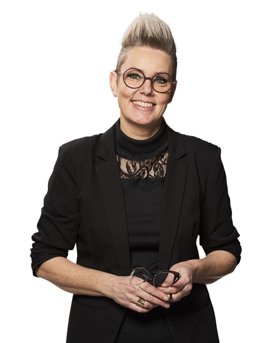 Moon de Angelis and Lucifer