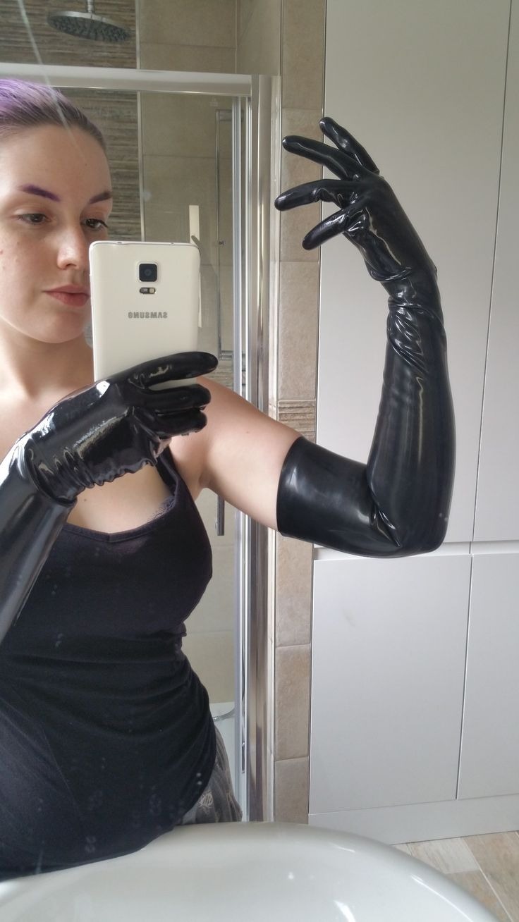 Long gloves latex