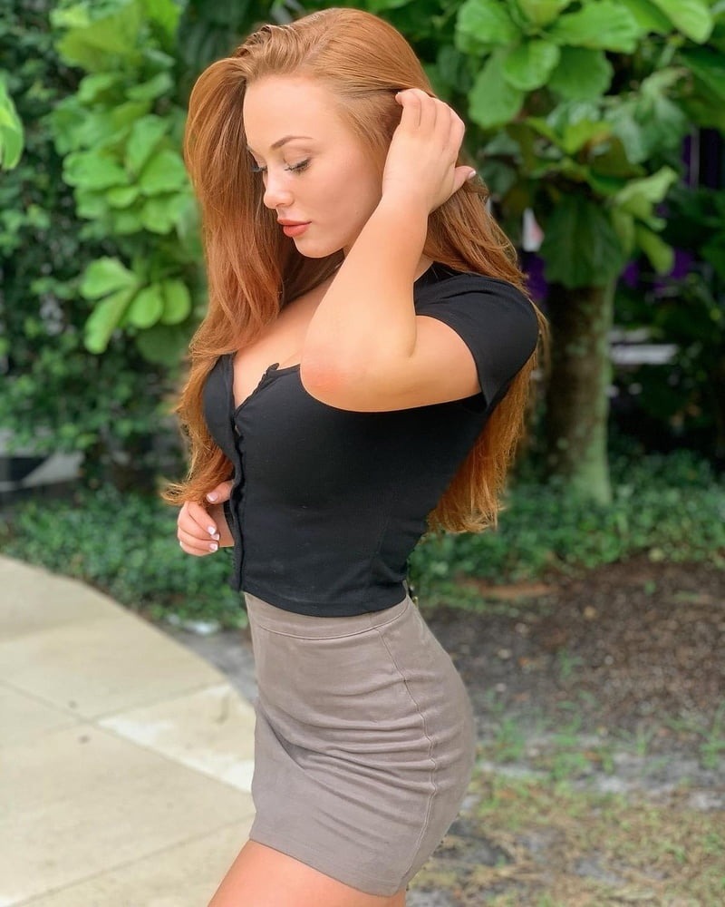 Redhead Sarah Stripper 2003 New York