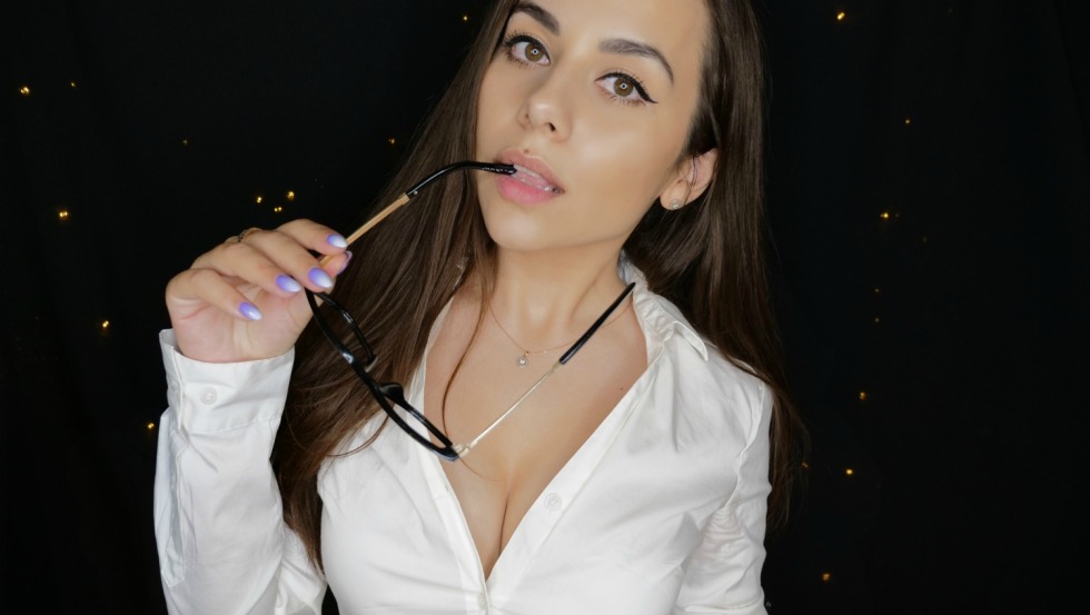 Ksenia Kochegarova Asmr Honeygirl Plum