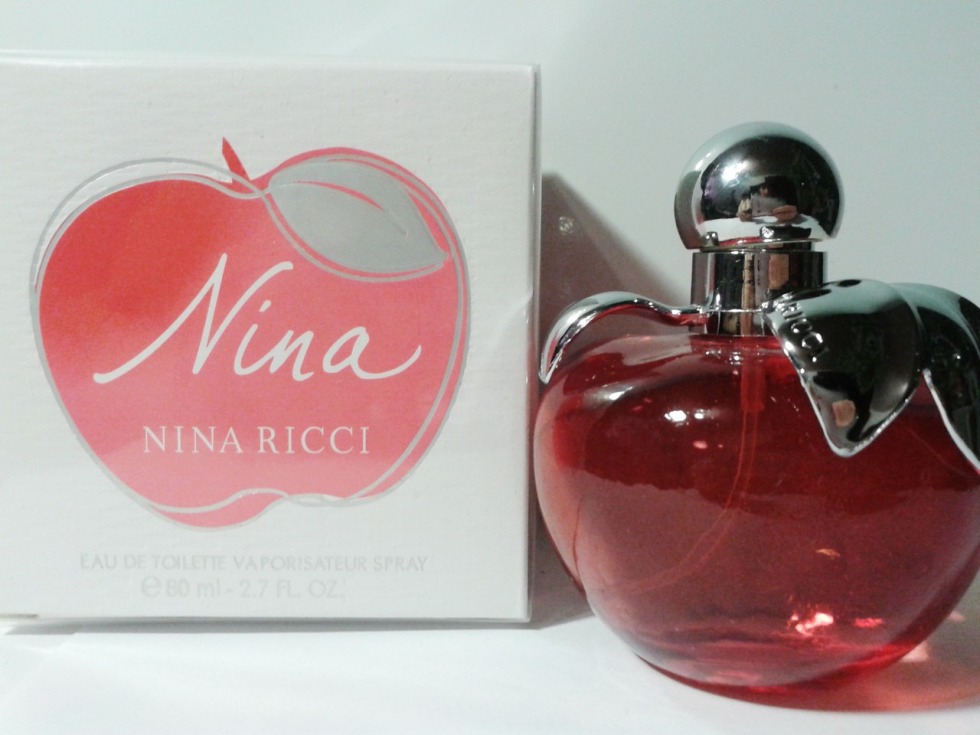 Nina Ricci Red Apple