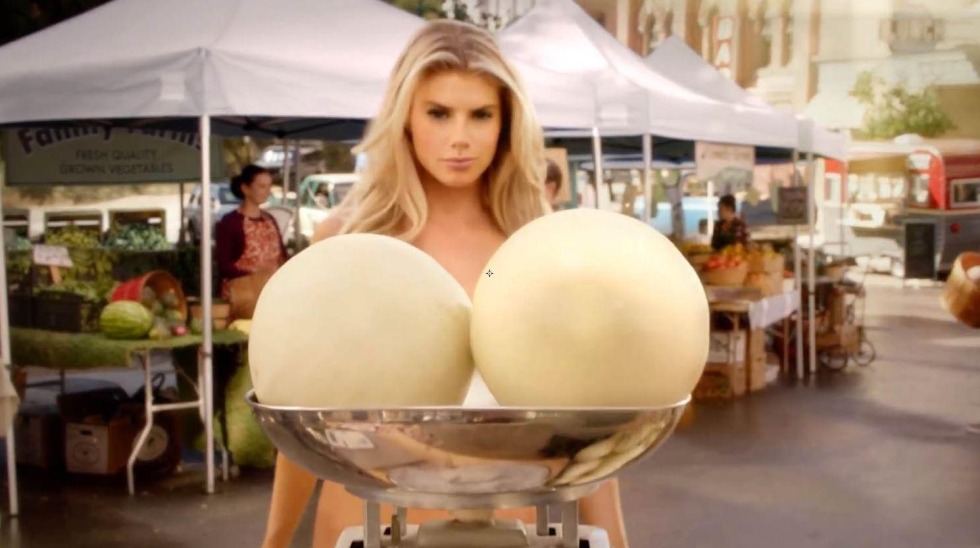 Charlotte McKinni and Burger