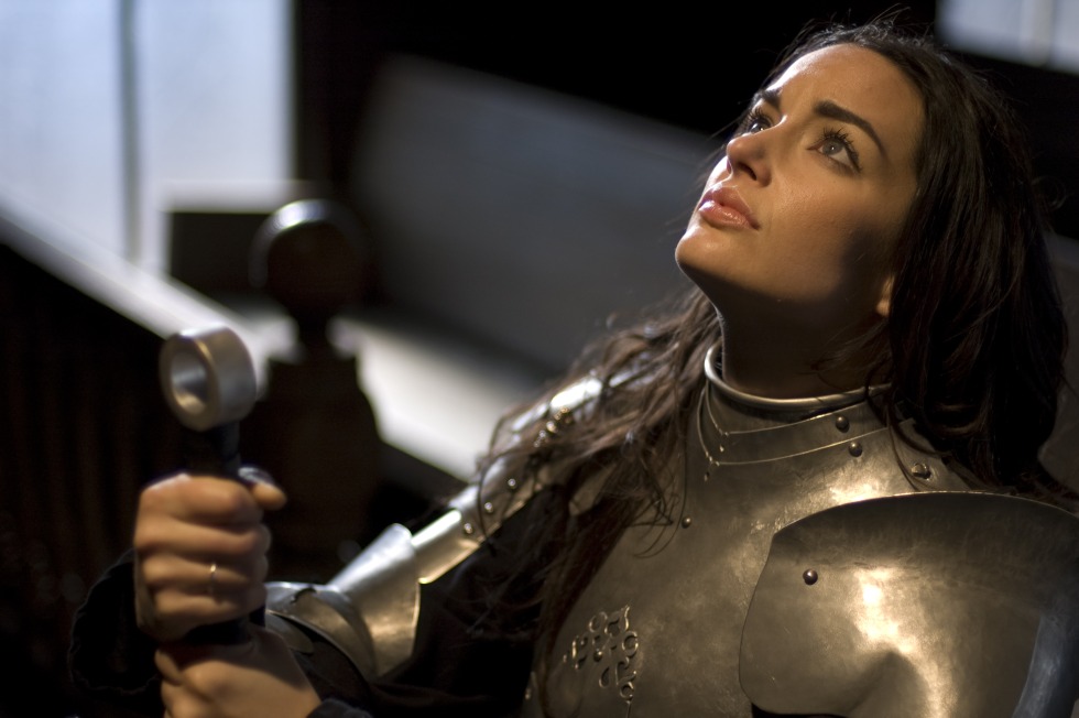 Leight Caitlyn Nicol