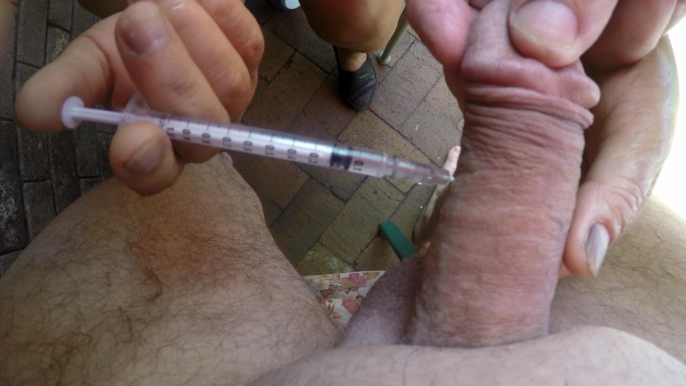 Toilet yershik in the vagina