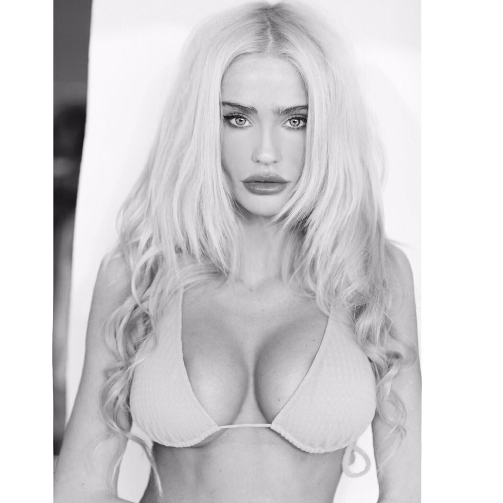 Model Kriss Kiss Onlyfans