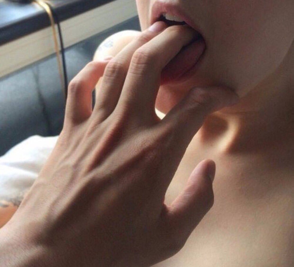 Erotic preservations of the couple