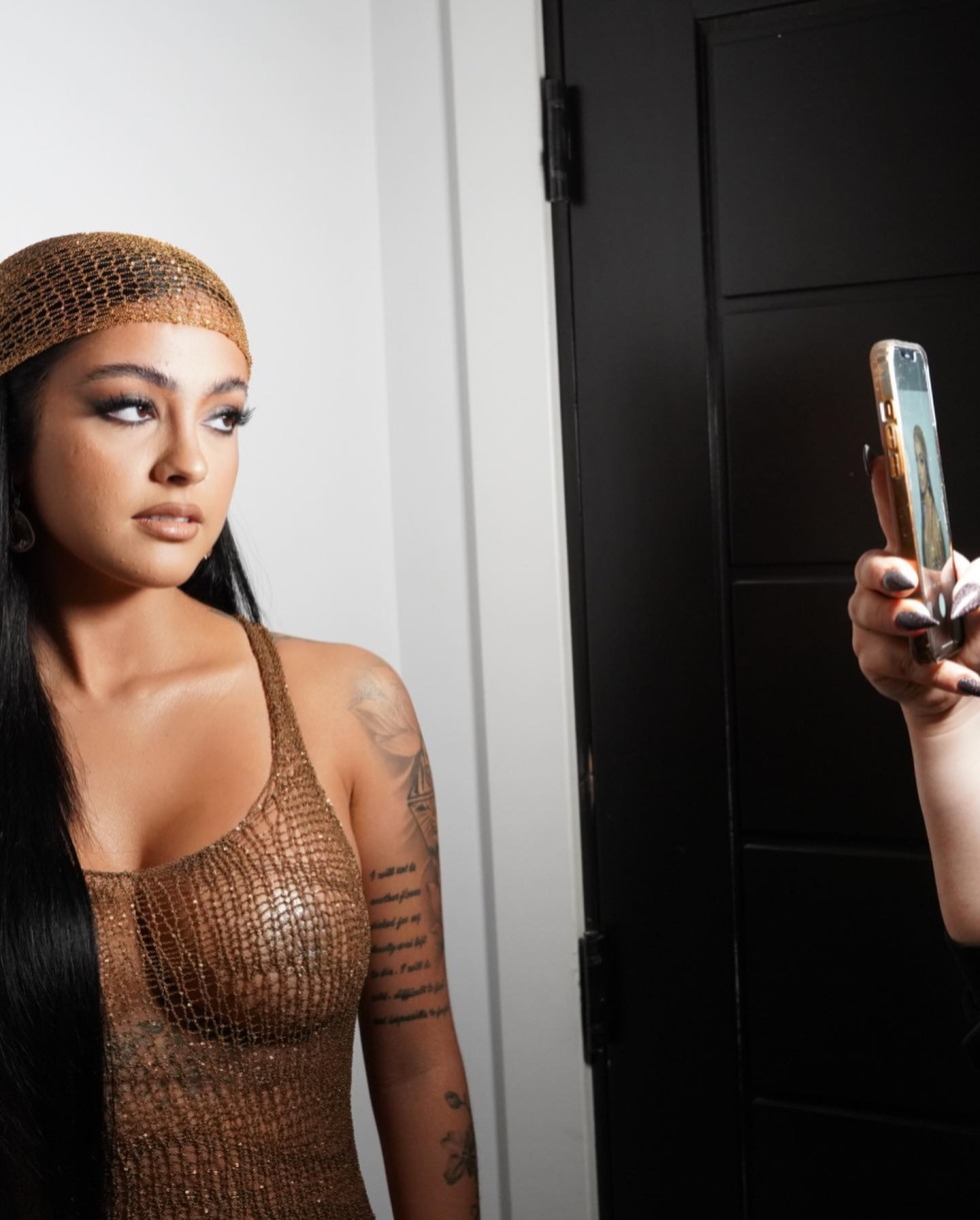 Loren Pixie Porn actress