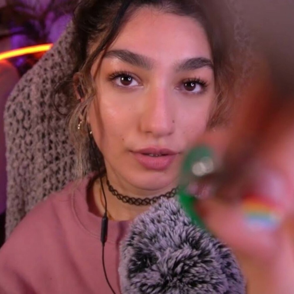 Ksenia Kochegarova Honeygirl