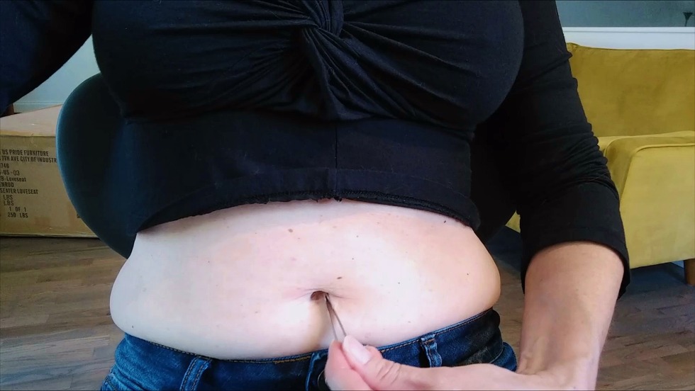 Outie Belly Button Woman Erotic (Sex