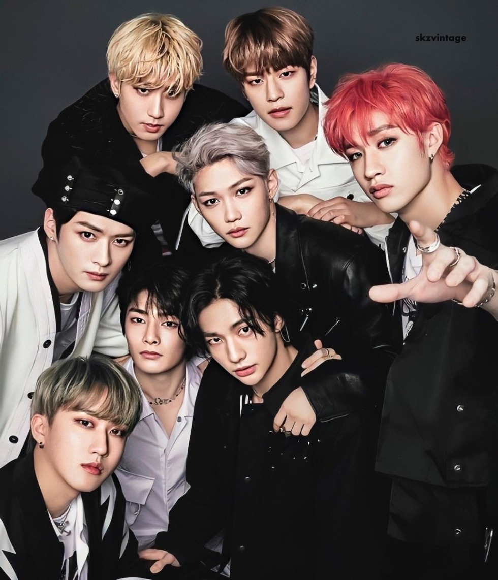Stray Kids Felix Press