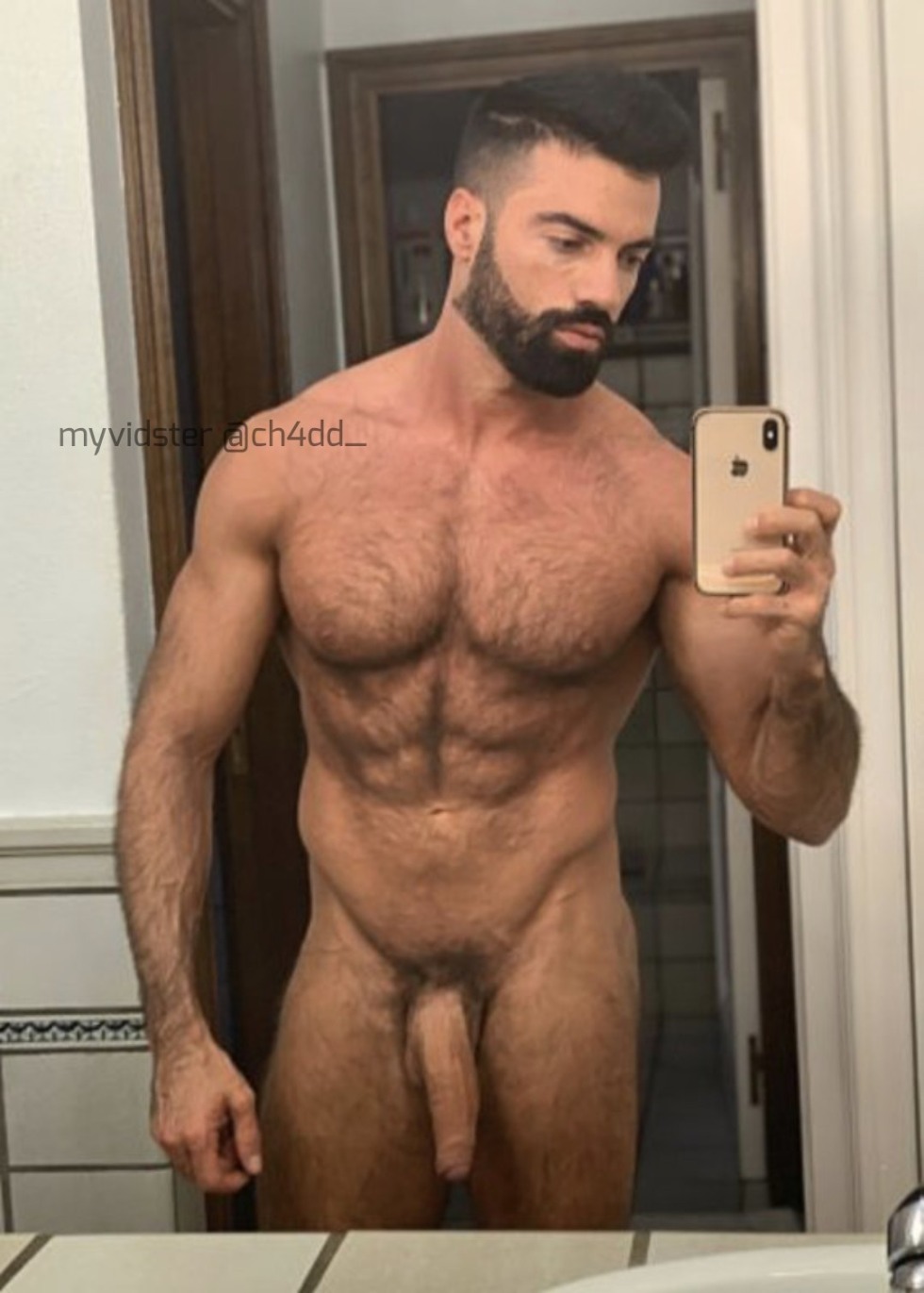 Dario Owen in Moscow