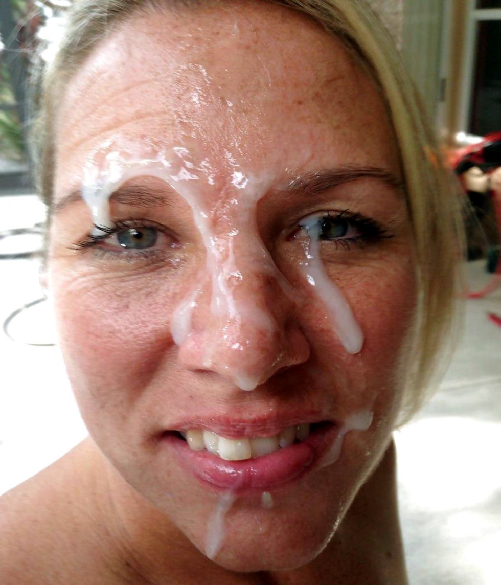 Mature selfie with a deceased face