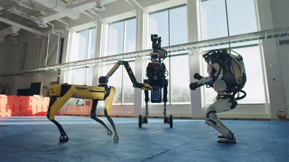 Chinese robot dog Boston speaker