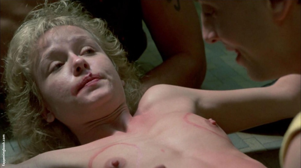 Naked Chloe Sevigny in the movie "Guys don't cry", 1999 XXX