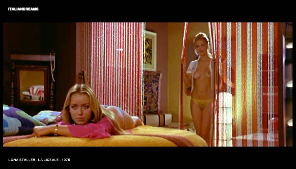 Naked Gloria Guida in L'Affittacamere