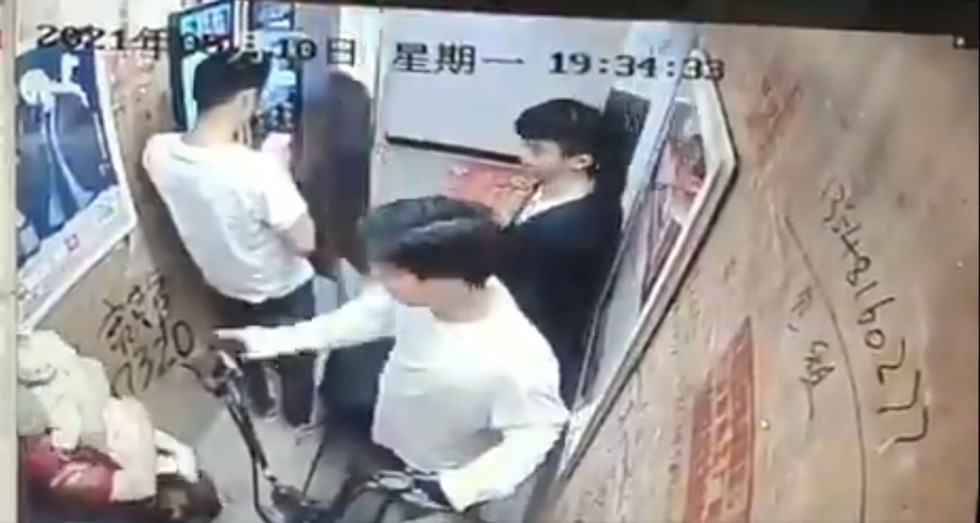 The cameras of video surveillance were photographed