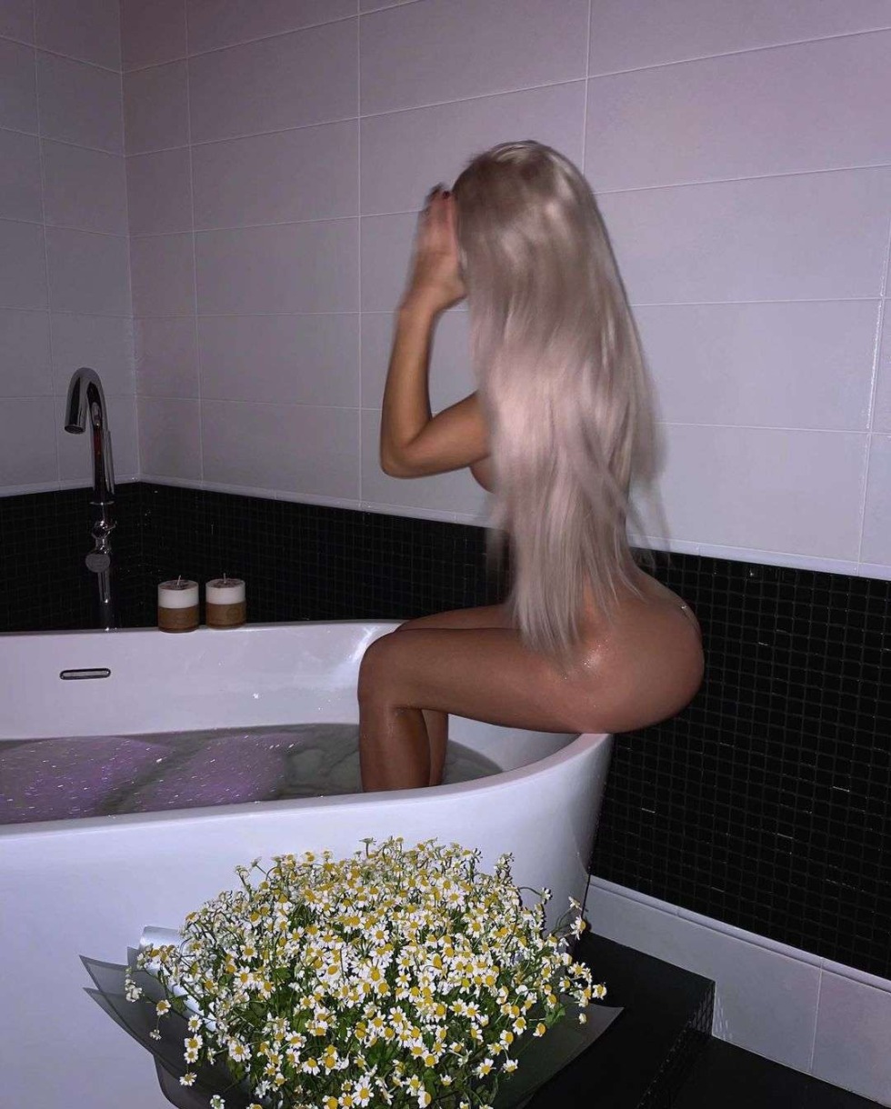 Ekaterina Fomenko is naked