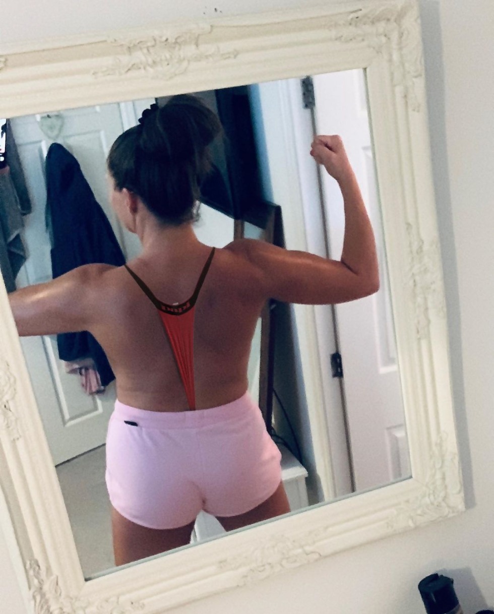 Bodybuilders Hannah Sleep