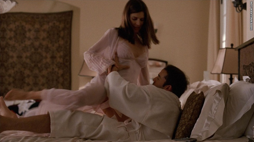 Perry Reeves surroundings