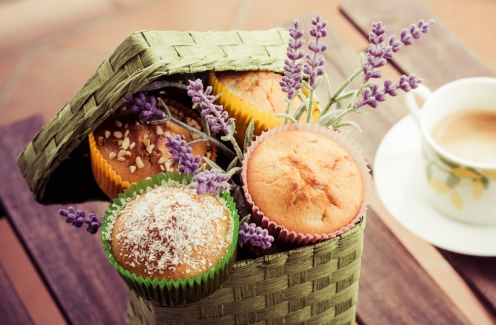 Coffee with a cupcake