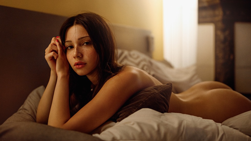 Smashing Four Card table