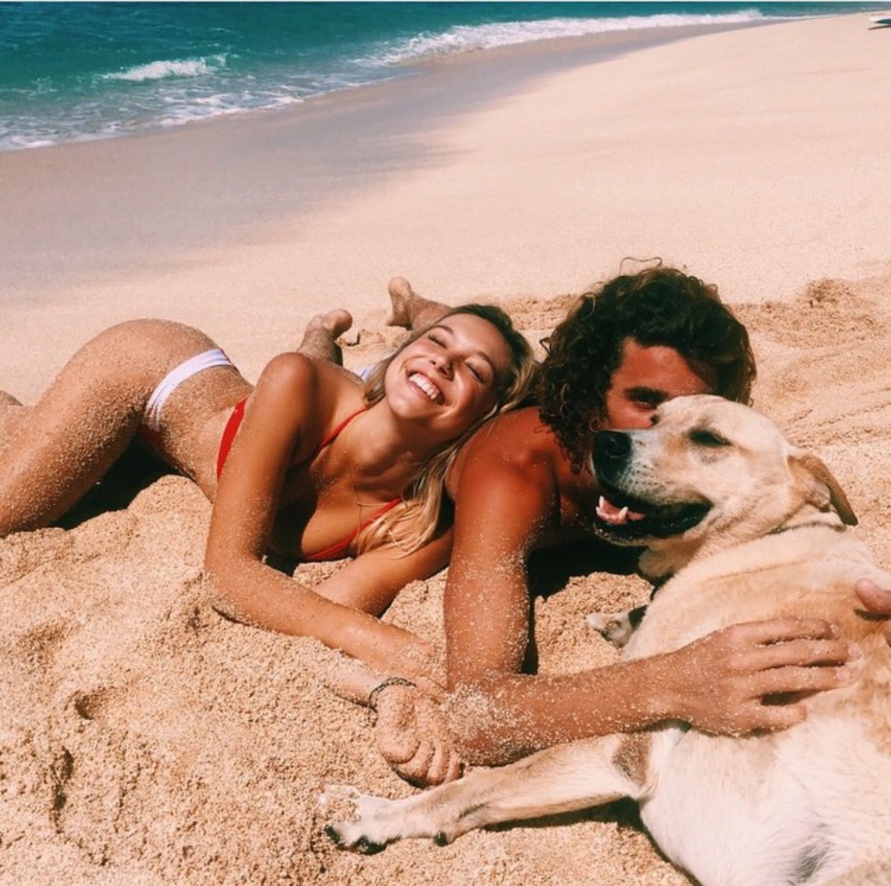 Jay Alvarez and Alexis Ren (Jay Alvarez & Alexis Ren)