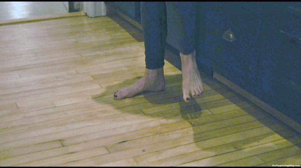 Lesbian submission film