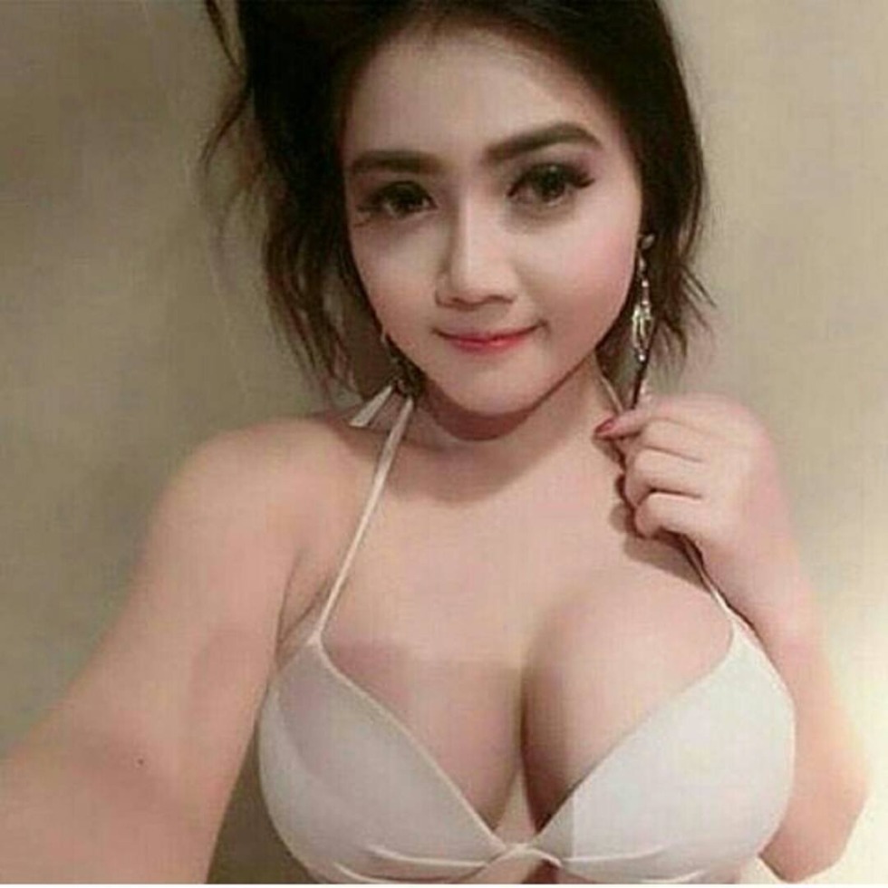 Thong girls of the hijabe