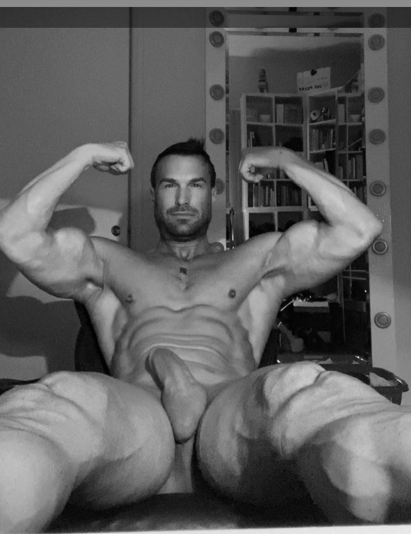 Katie Summers porn actress