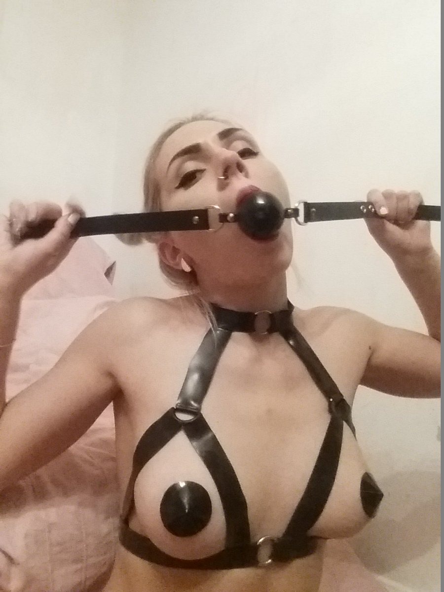 Katerina Pyglet slave bdsm