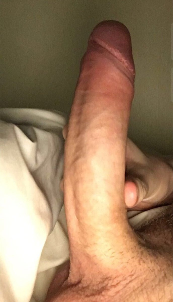 Chris Diamond Selfie member