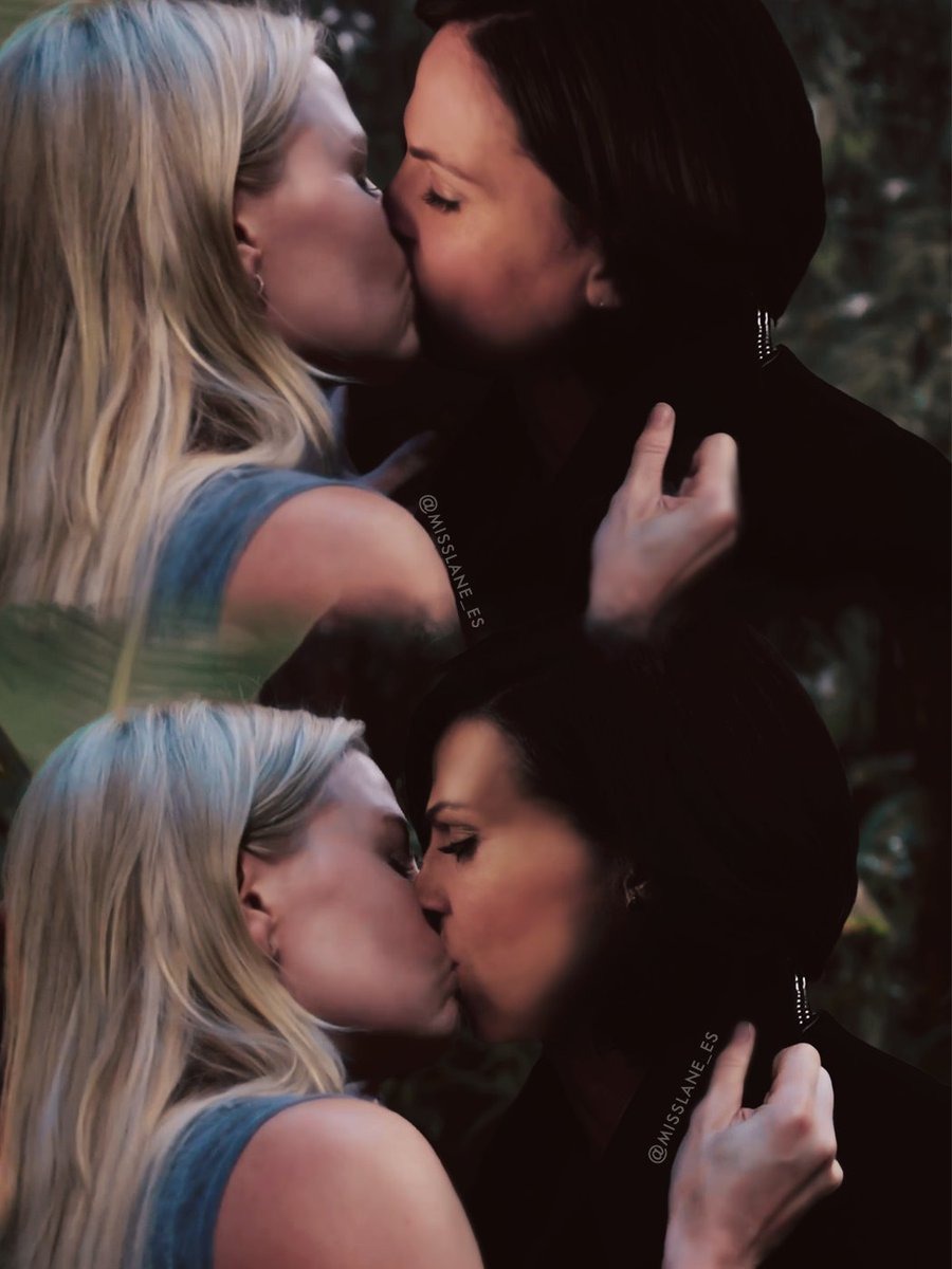 Emma Swan and Regina Kiss