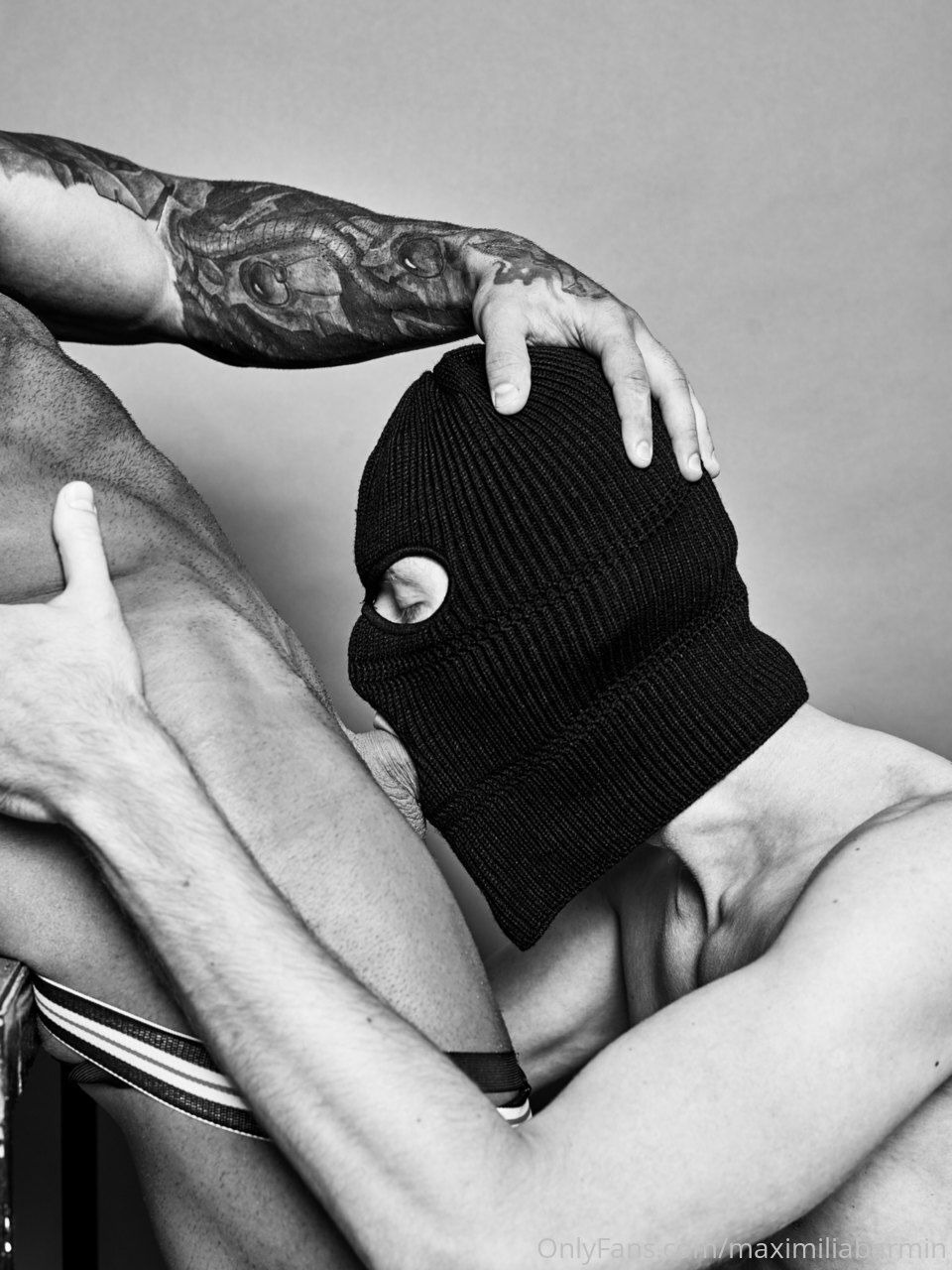 Himany Sex Hunk Barmin Girl Zhenya