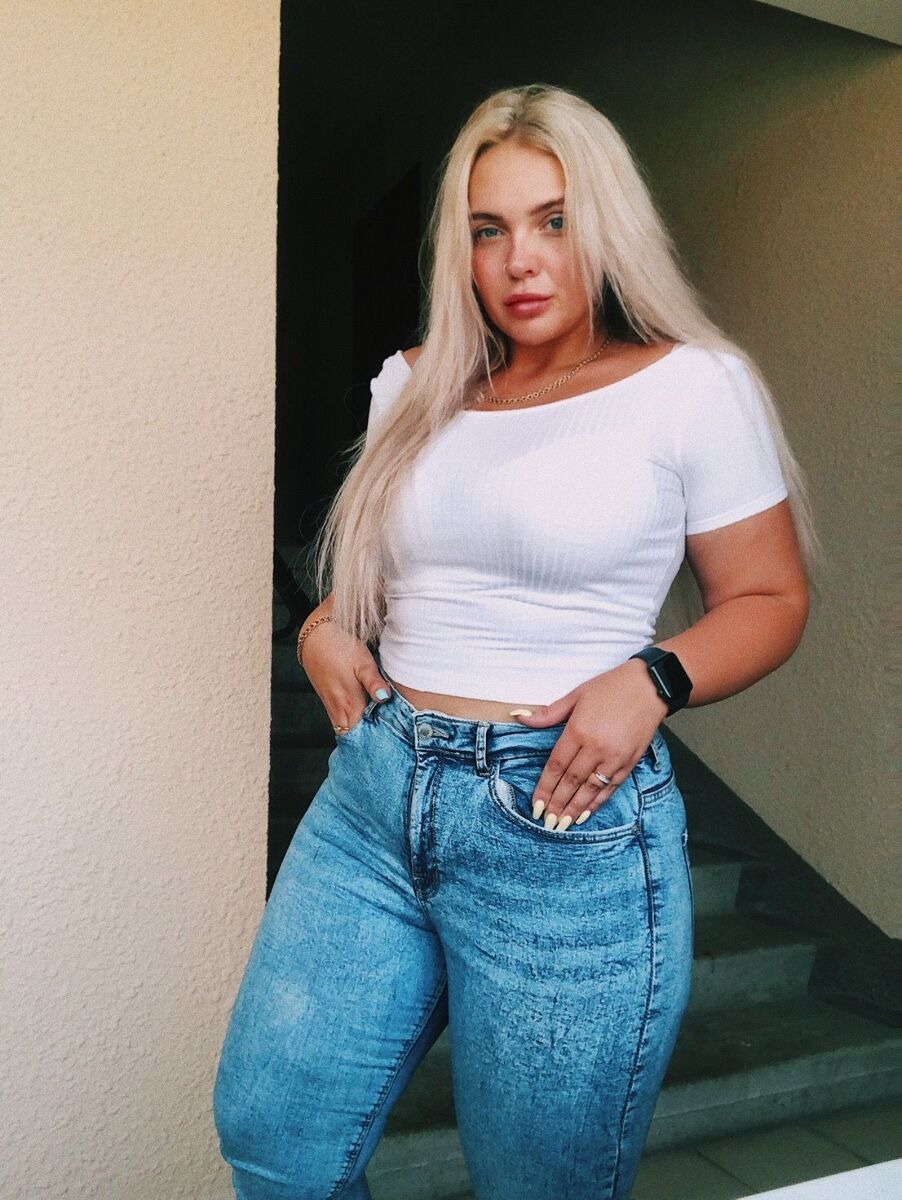 Yanina Novikova Goncharova