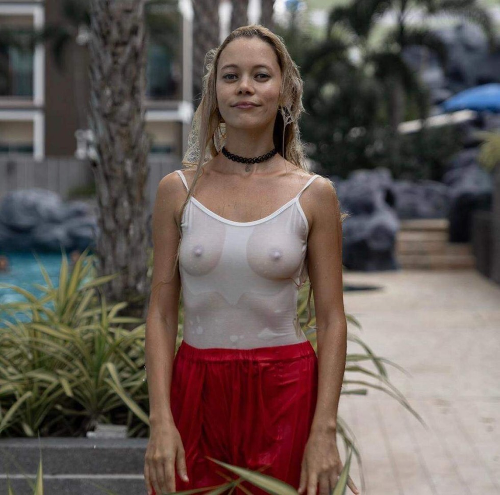 Sofia Mills Onlyfans