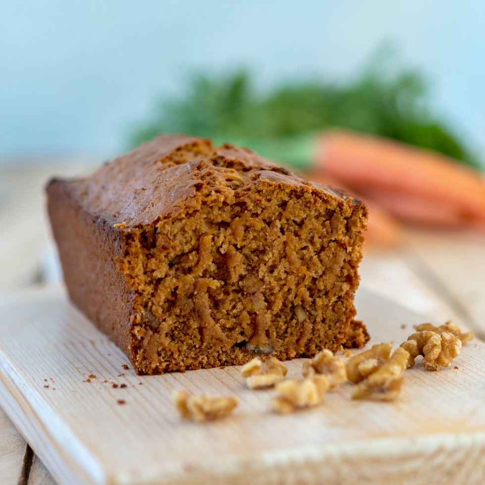 Carrot cakes decoration