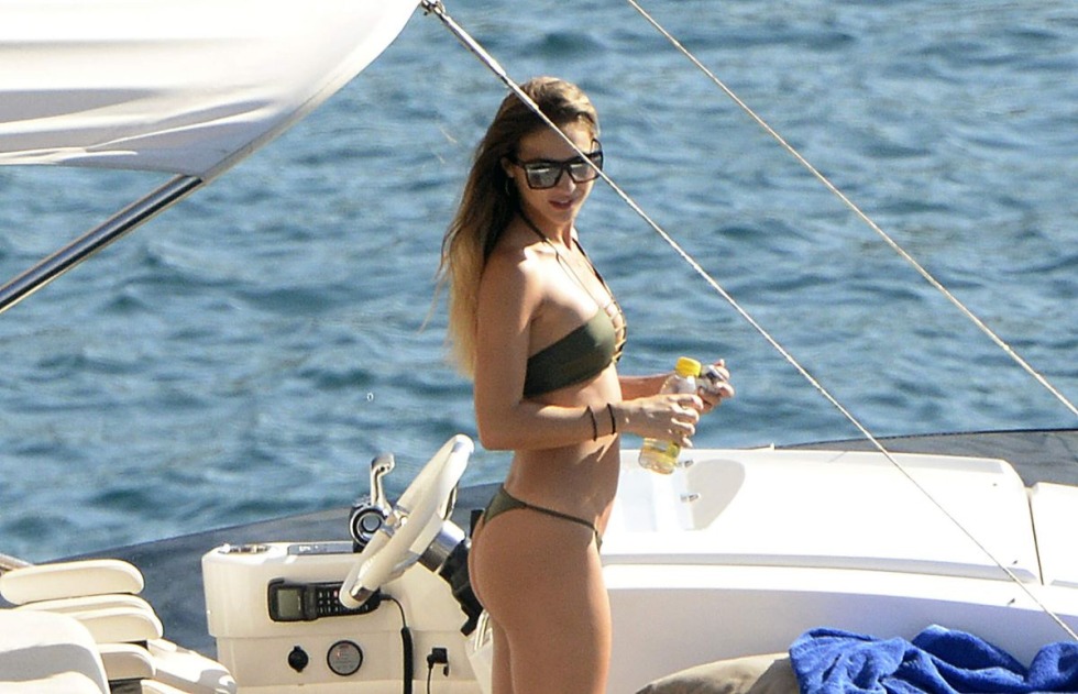 PlaySholder on the site