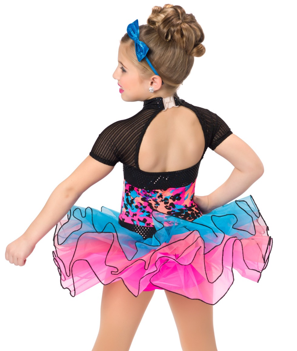 The cosmos of the nebula Nebul