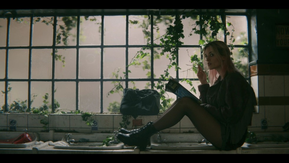 Mave Wiley Season 2 Style