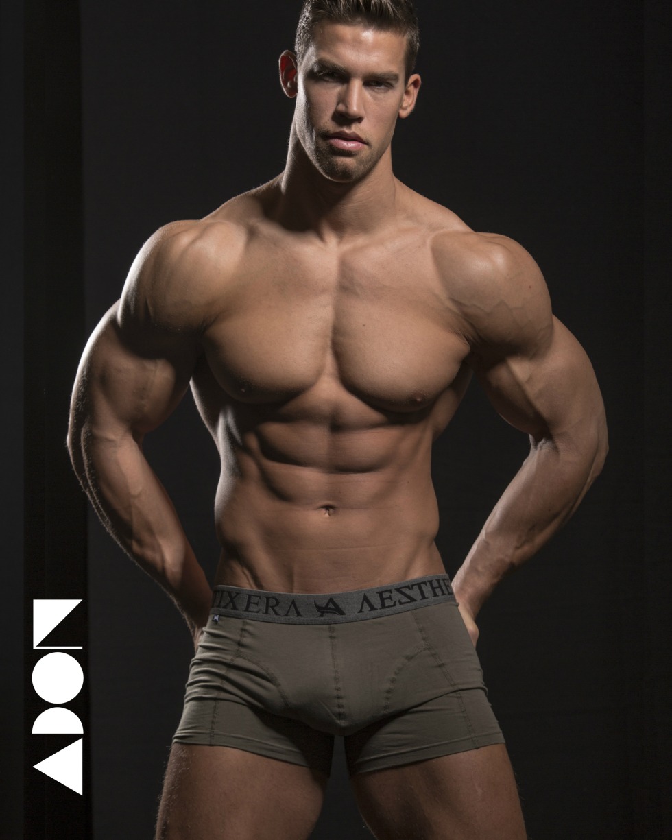 CSABA SZIGETI bodybuilder