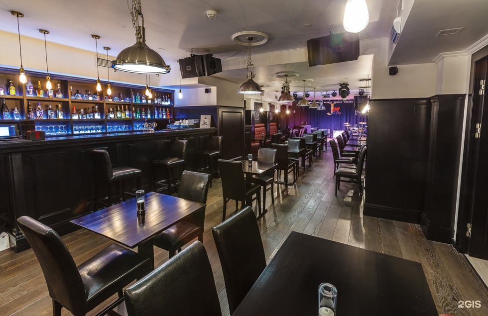 Girls end at a party