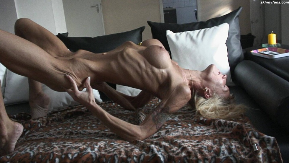 Naked anorexic women