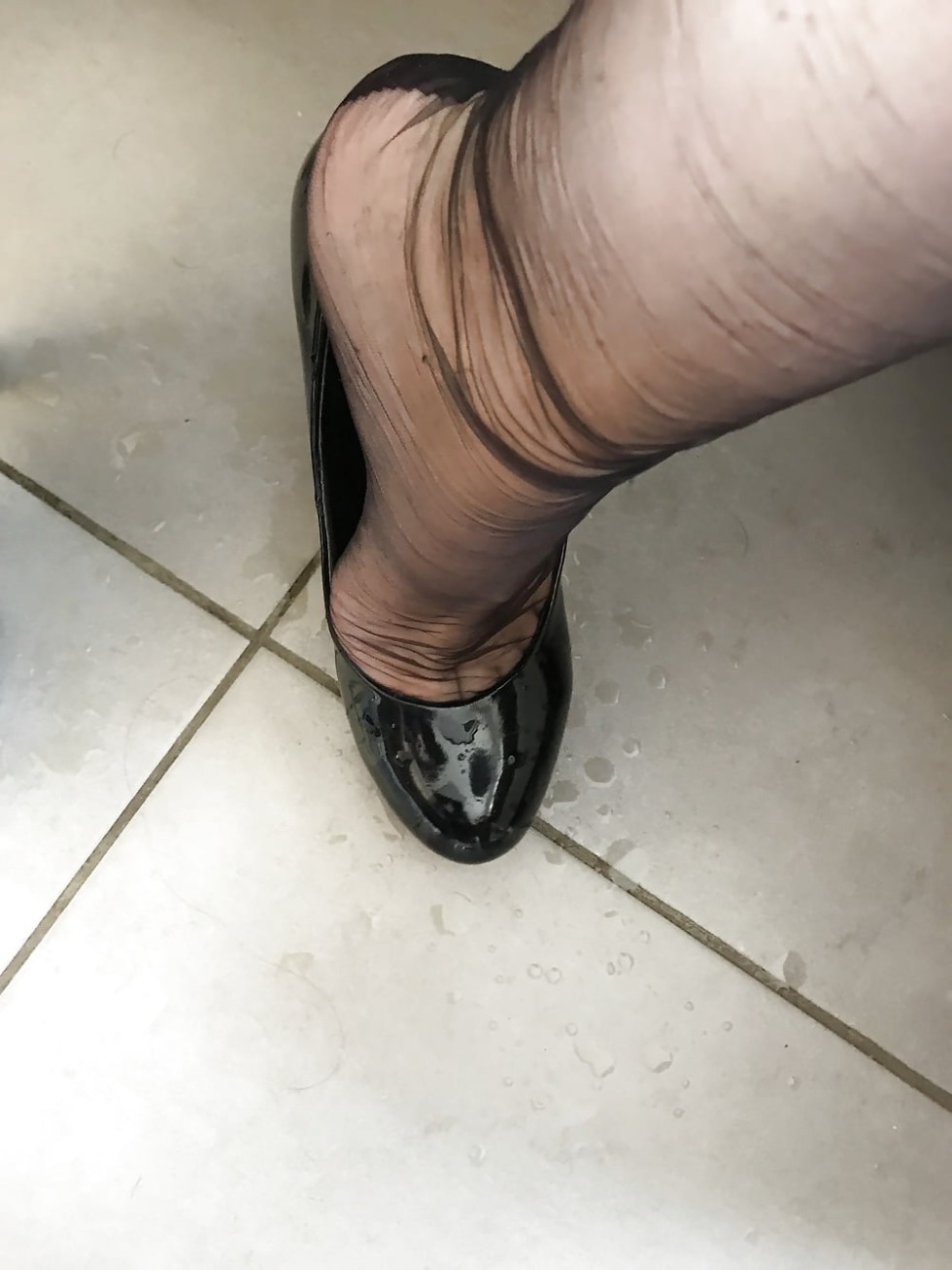 Samantha German plus saz