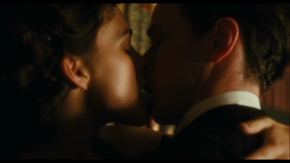 Kira Knightley Hot Domino