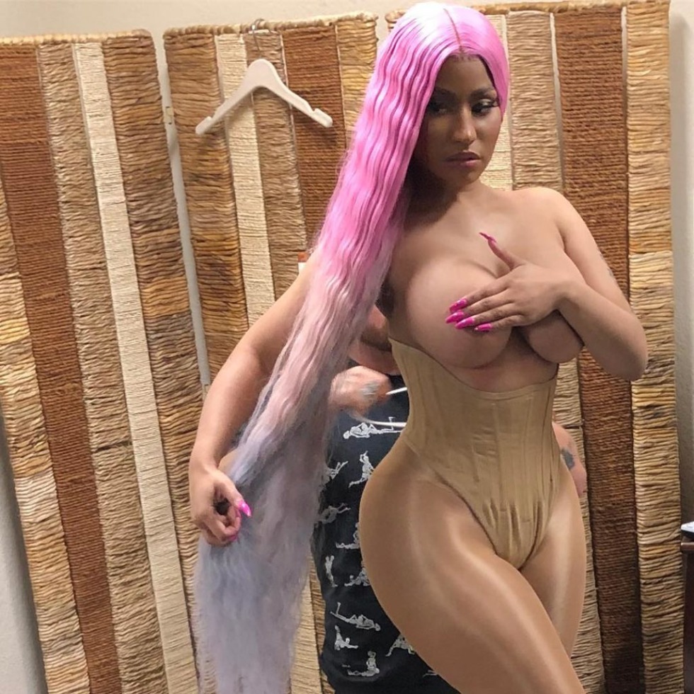Nicky Minaj naked breasts