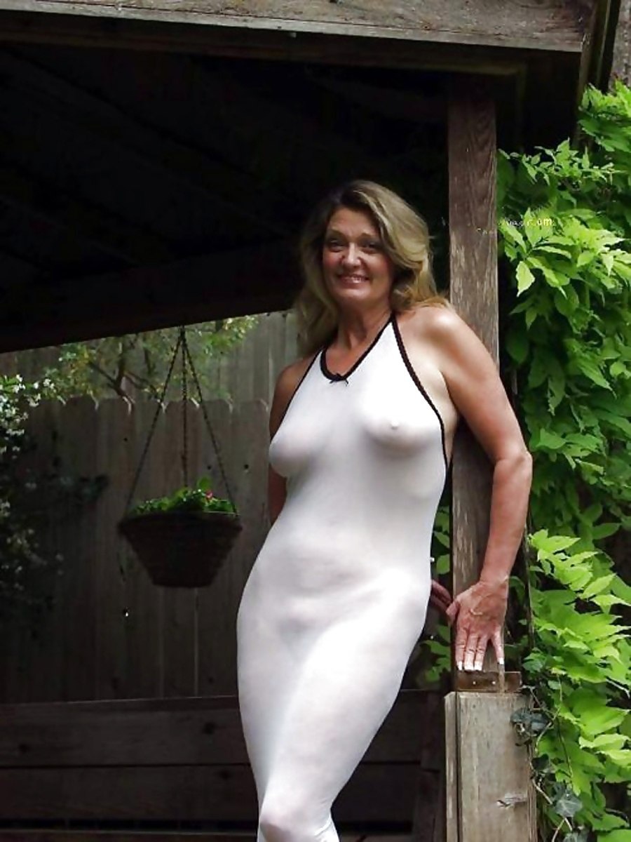 Busty panties amateur