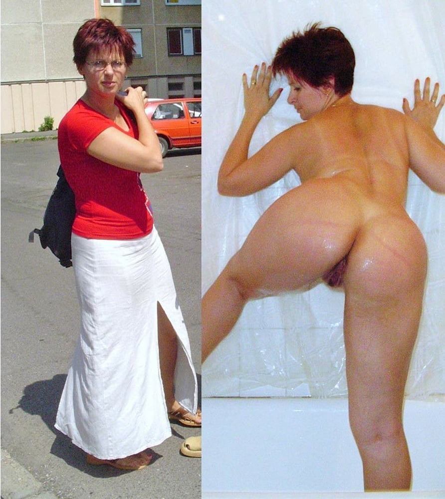 Girls without panties under a skirt